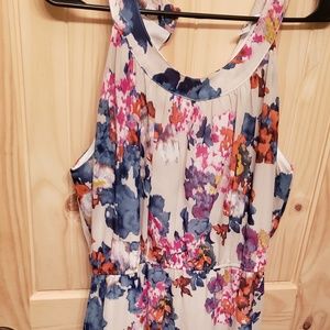 Beautiful hi-low floral print dress
